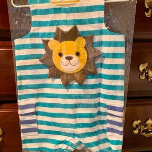 NWT Mud Pie Lion Shortall size 12-18 months.